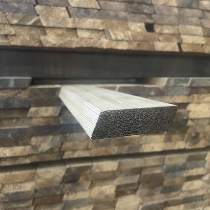 Thermisch Grenen Rhombus 18x68x2700 mm